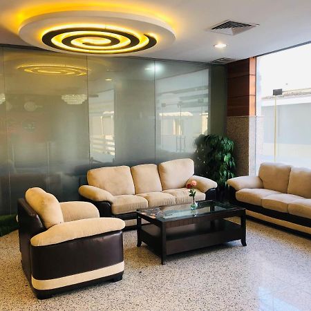 Zodiac Hotel Apartments Fahaheel Kuwait City Exterior photo