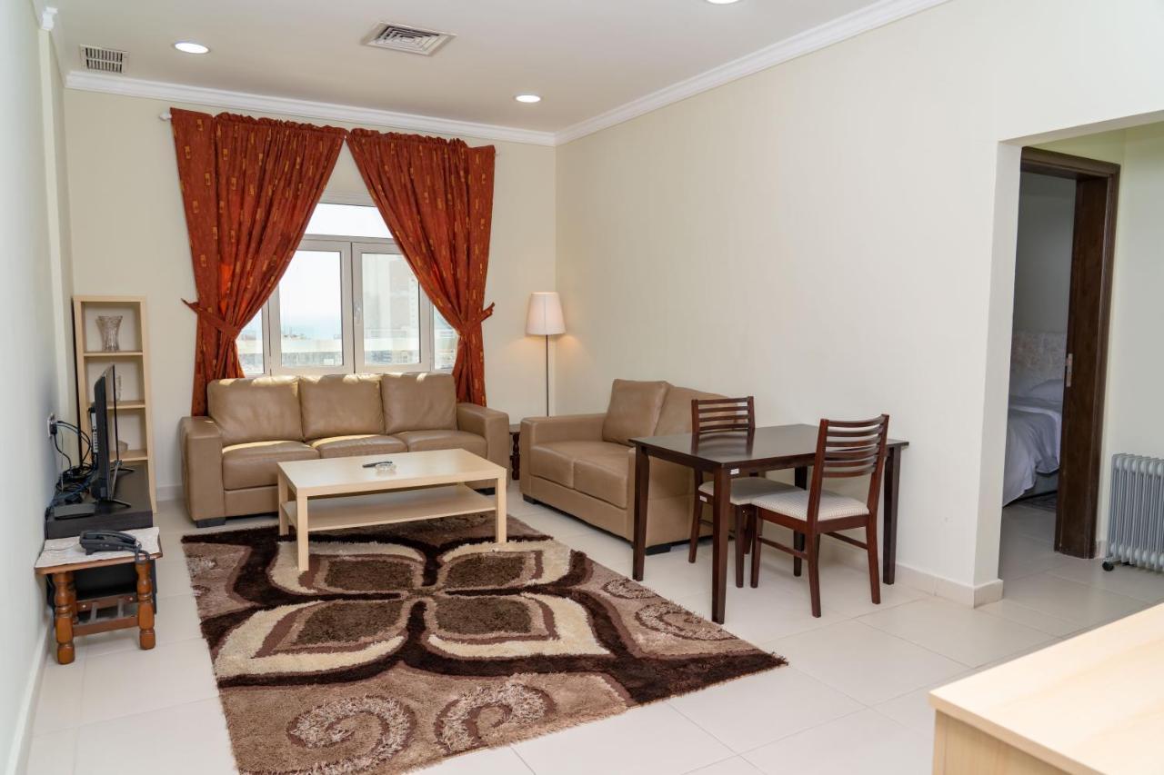 Zodiac Hotel Apartments Fahaheel Kuwait City Exterior photo
