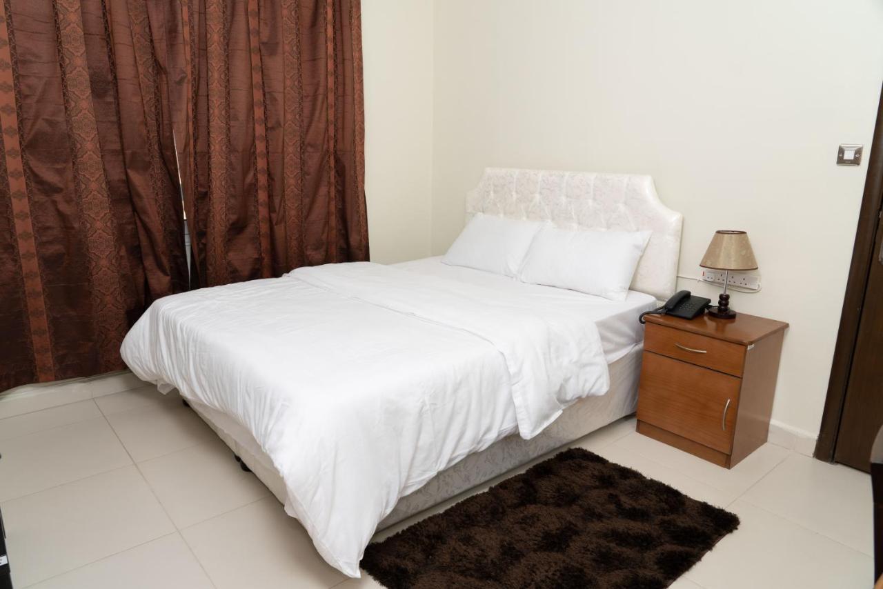 Zodiac Hotel Apartments Fahaheel Kuwait City Exterior photo
