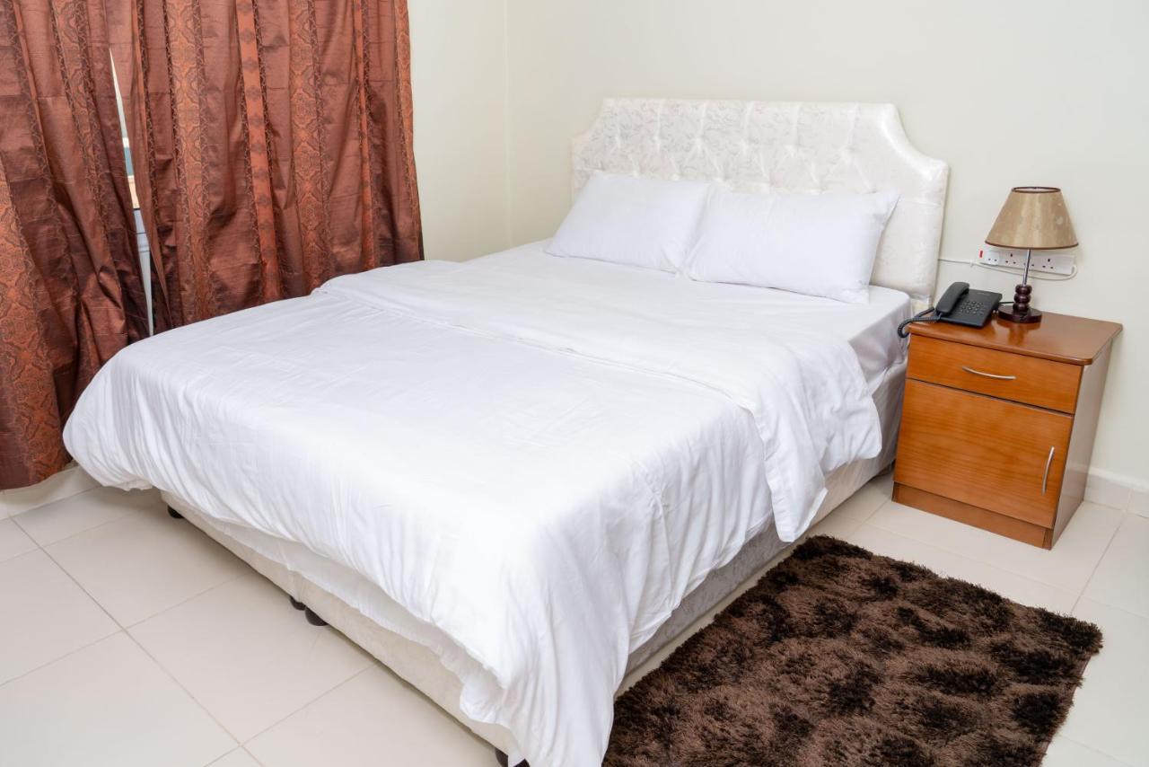 Zodiac Hotel Apartments Fahaheel Kuwait City Exterior photo