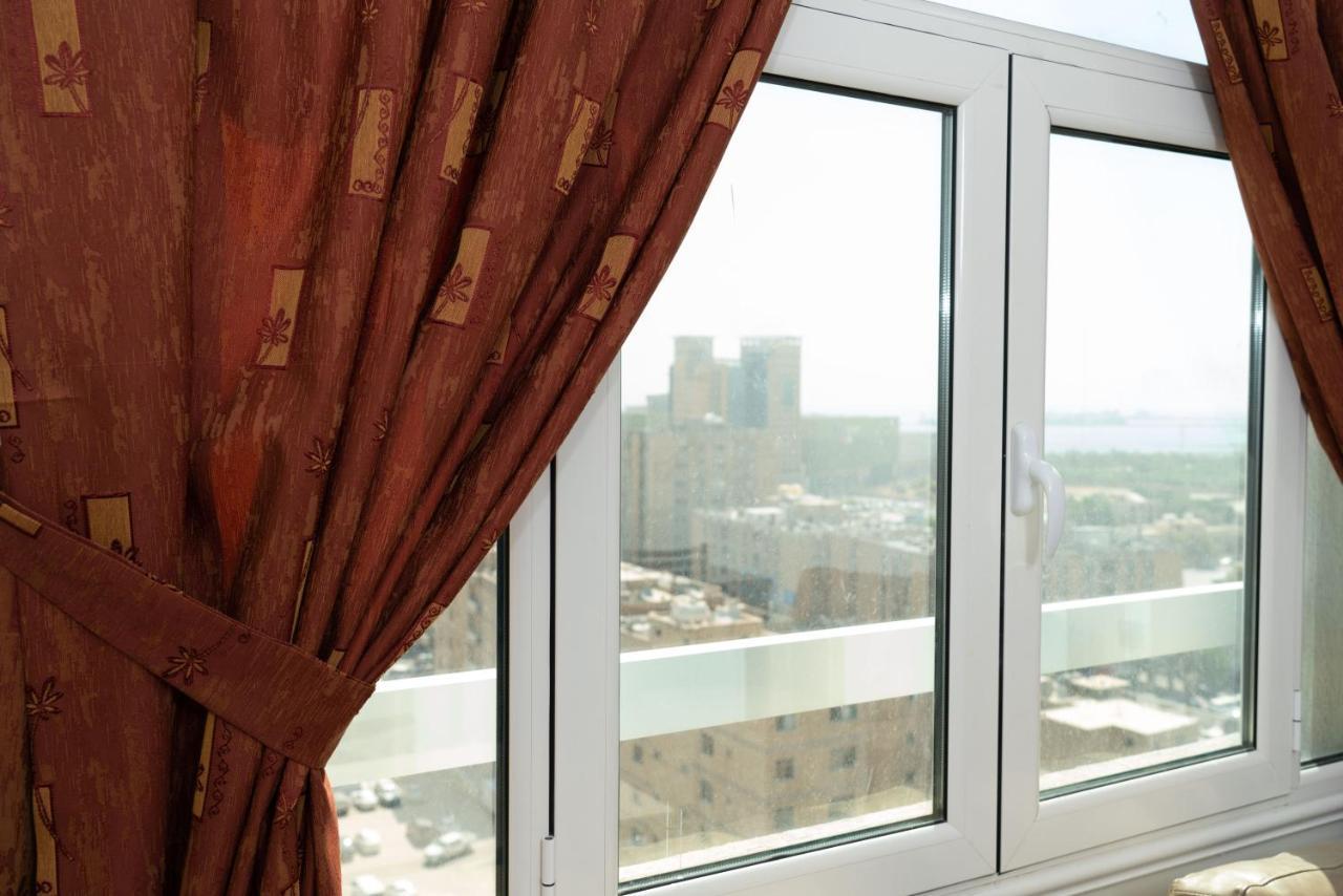 Zodiac Hotel Apartments Fahaheel Kuwait City Exterior photo
